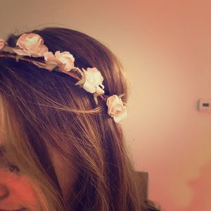 Beautiful Flower Crown! Weddings, Festivals, etc!